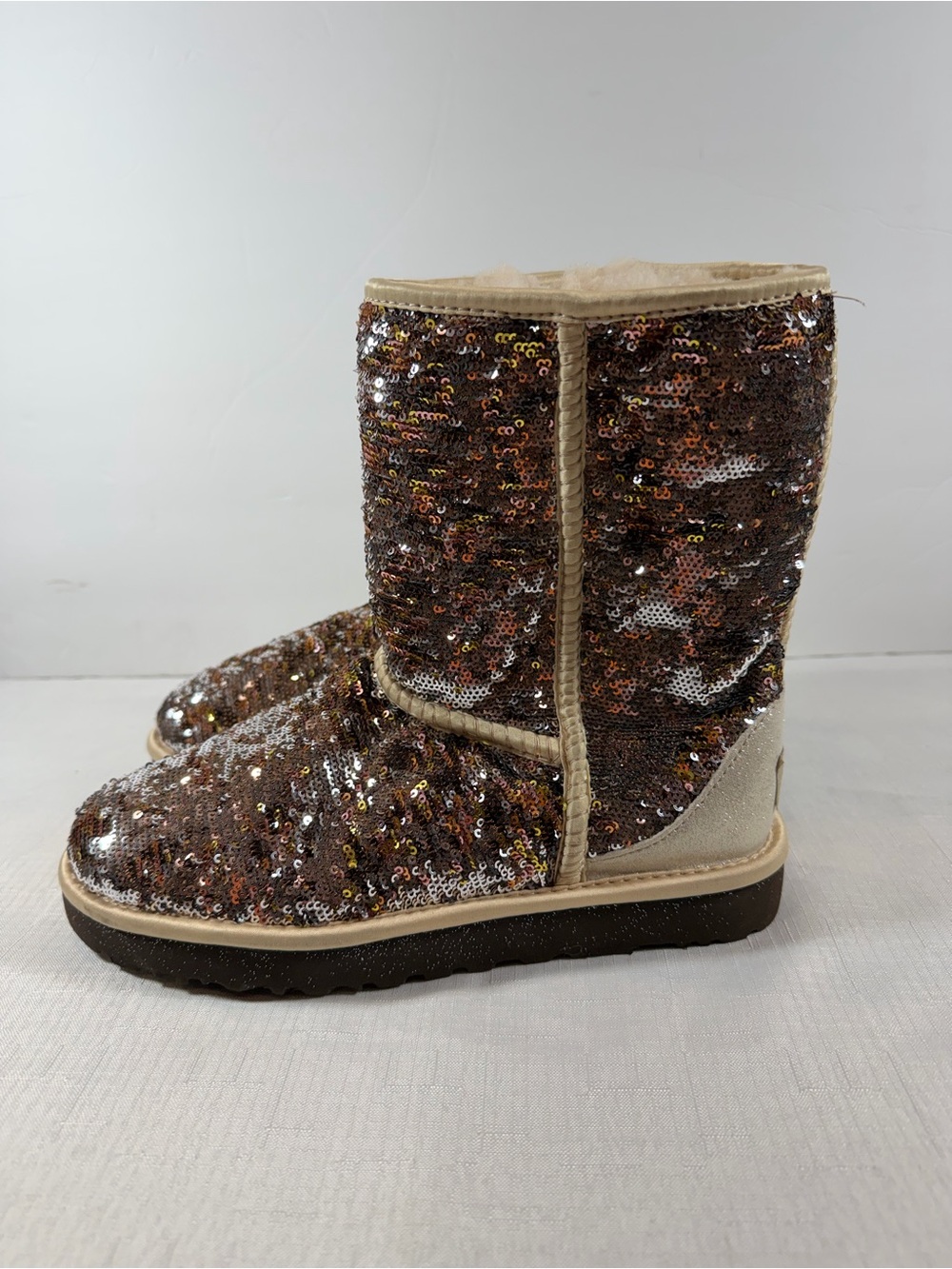 NWOT UGG Sequined Classic Boots, Rose Gold, Women’s Size 7